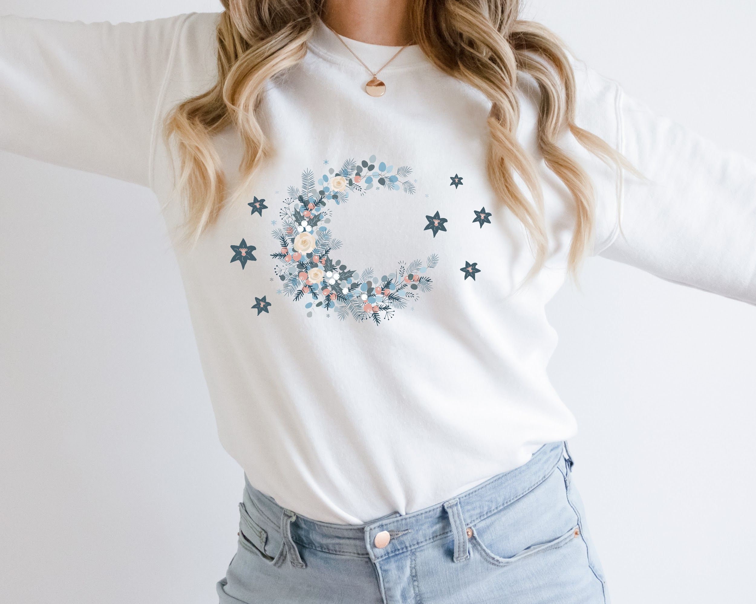 Floral Moon and Stars Sweatshirt Vintage Preppy Sweatshirt Aesthetic Clothes VSCO Sweatshirt Witchy Clothes Boho Shirt Bohemian Sweatshirts