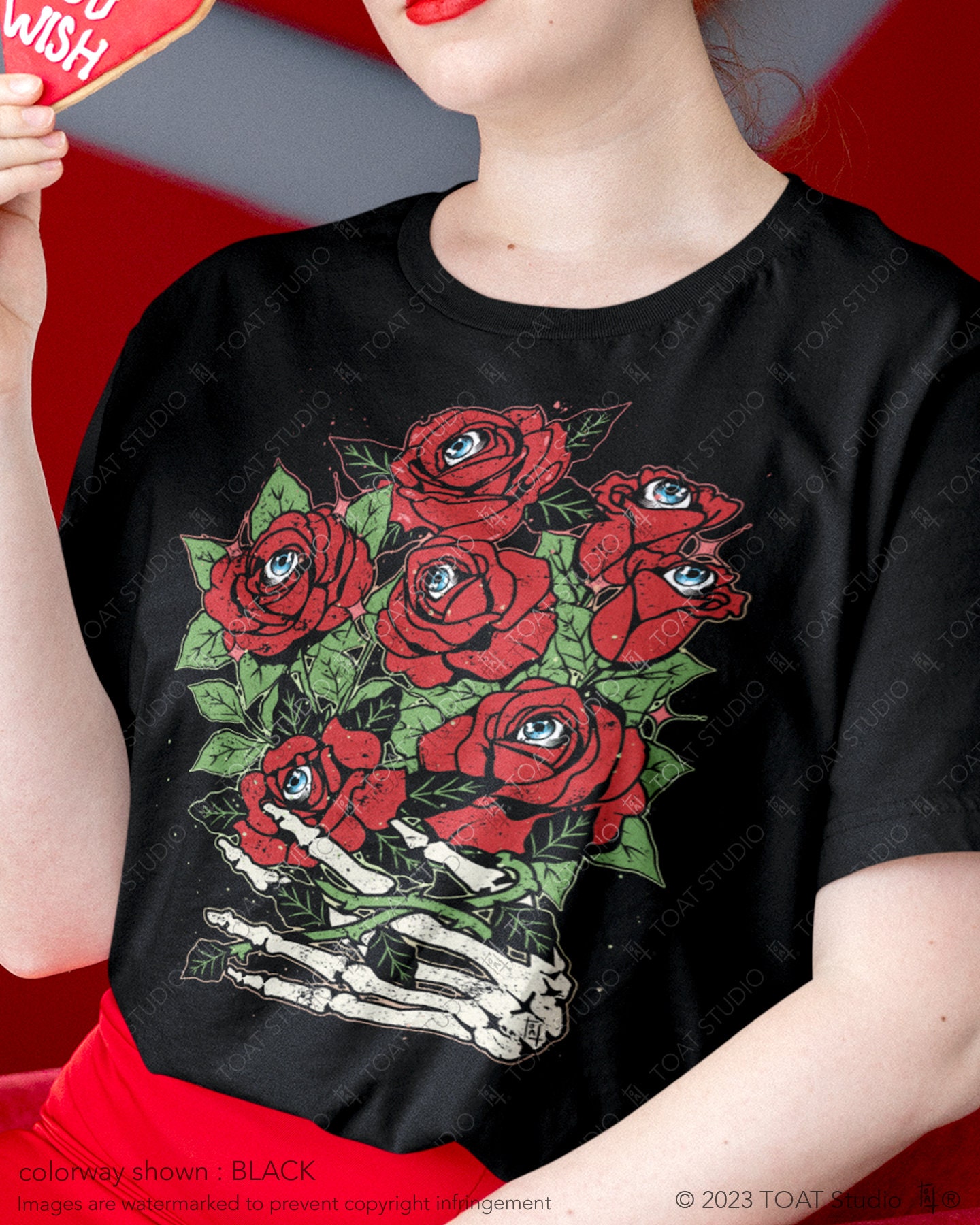 Grunge Rose Bouquet Unisex T-shirt, Creepy Flowers, Grunge Artwork, Gothic Art, Fantasy Dark Cottagecore, Halloween Art, Dark Forestcore