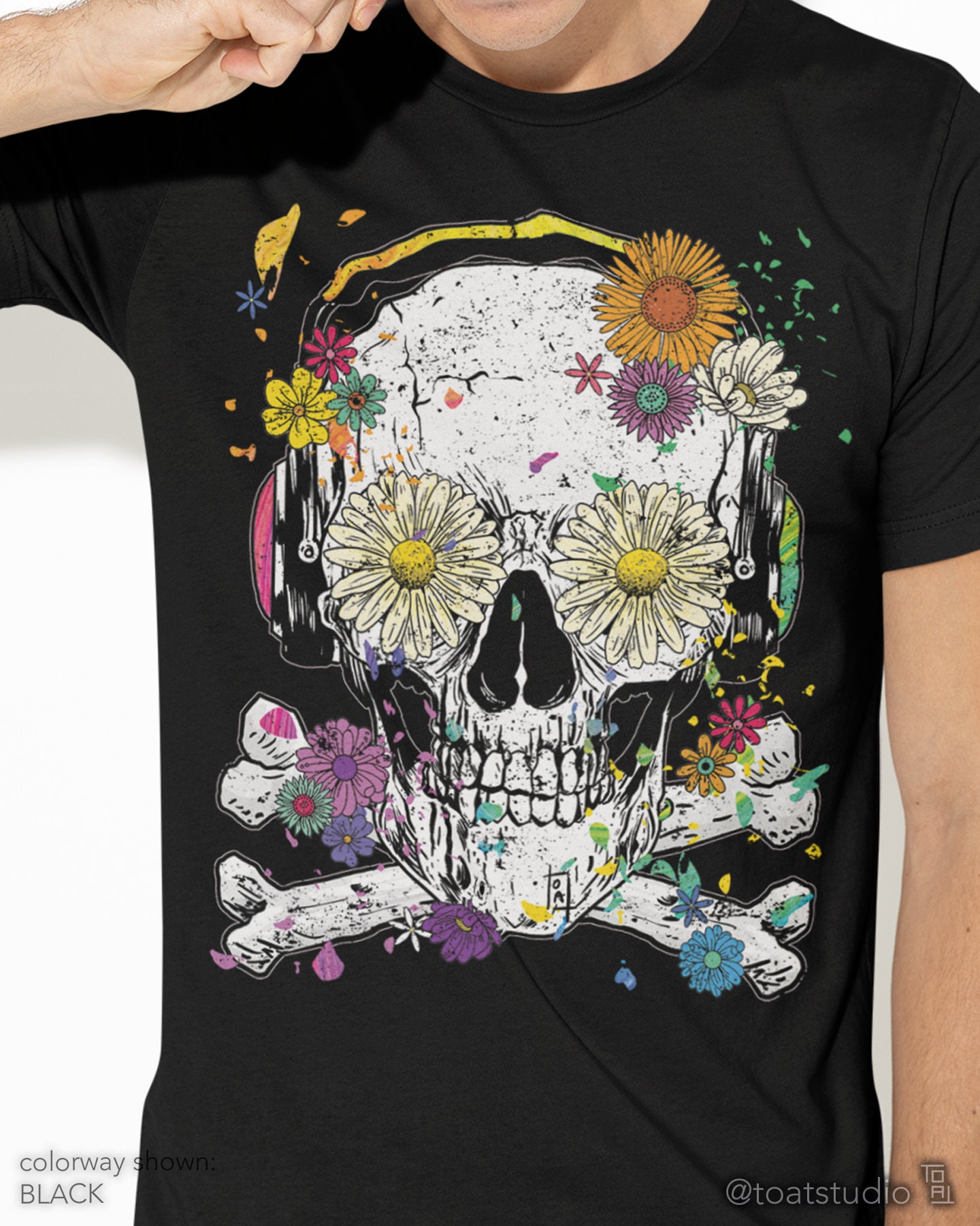 Skull Crossbone Daisy Unisex T-shirt, Alternative Grunge, Skull Flowers, Electric Daisy Carnival, Musical Daisy Meadows, Floral Skull