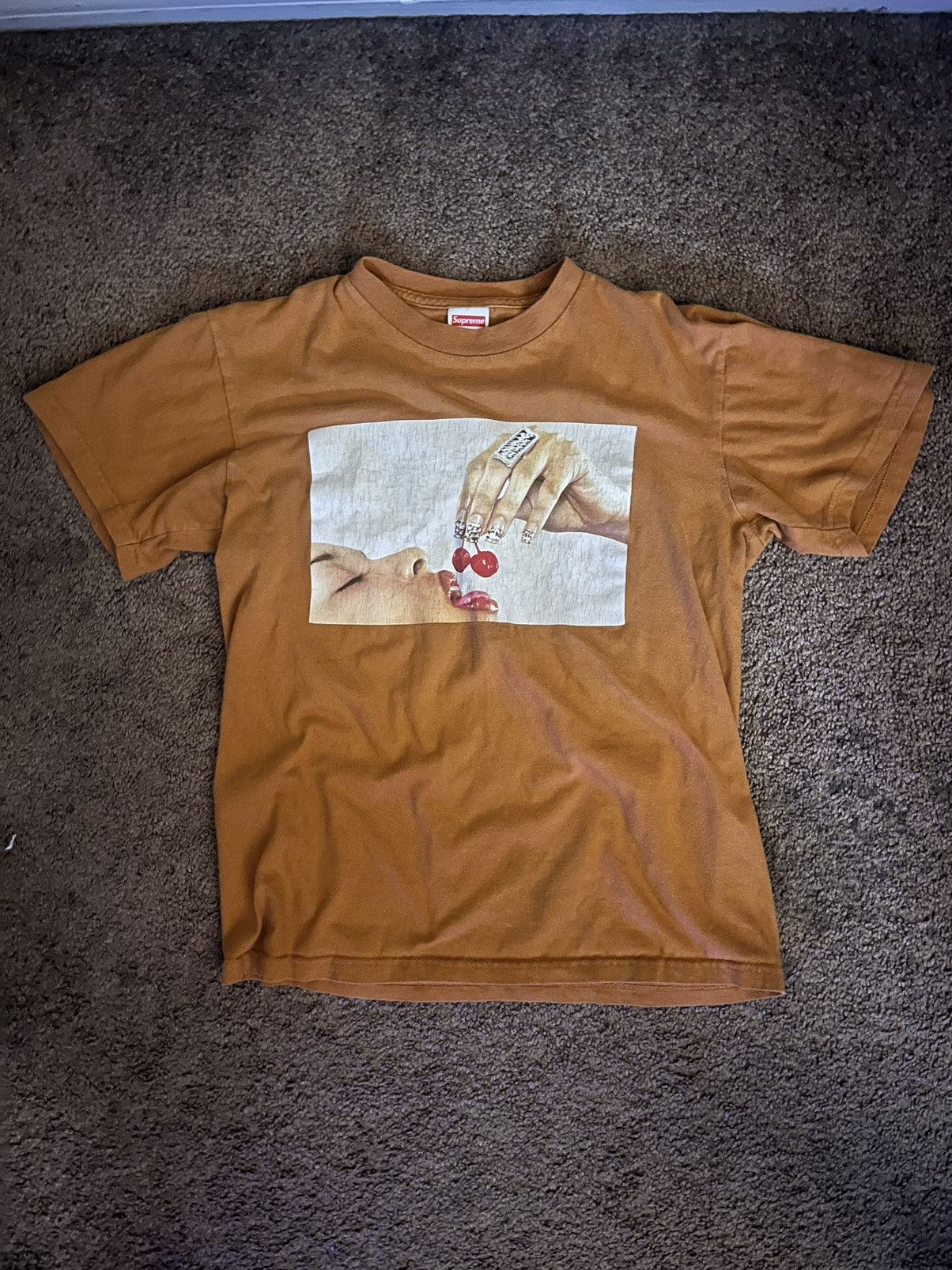 Supreme cherry tee, Shirt Outfit, Gifts For Men, Gifts For Women