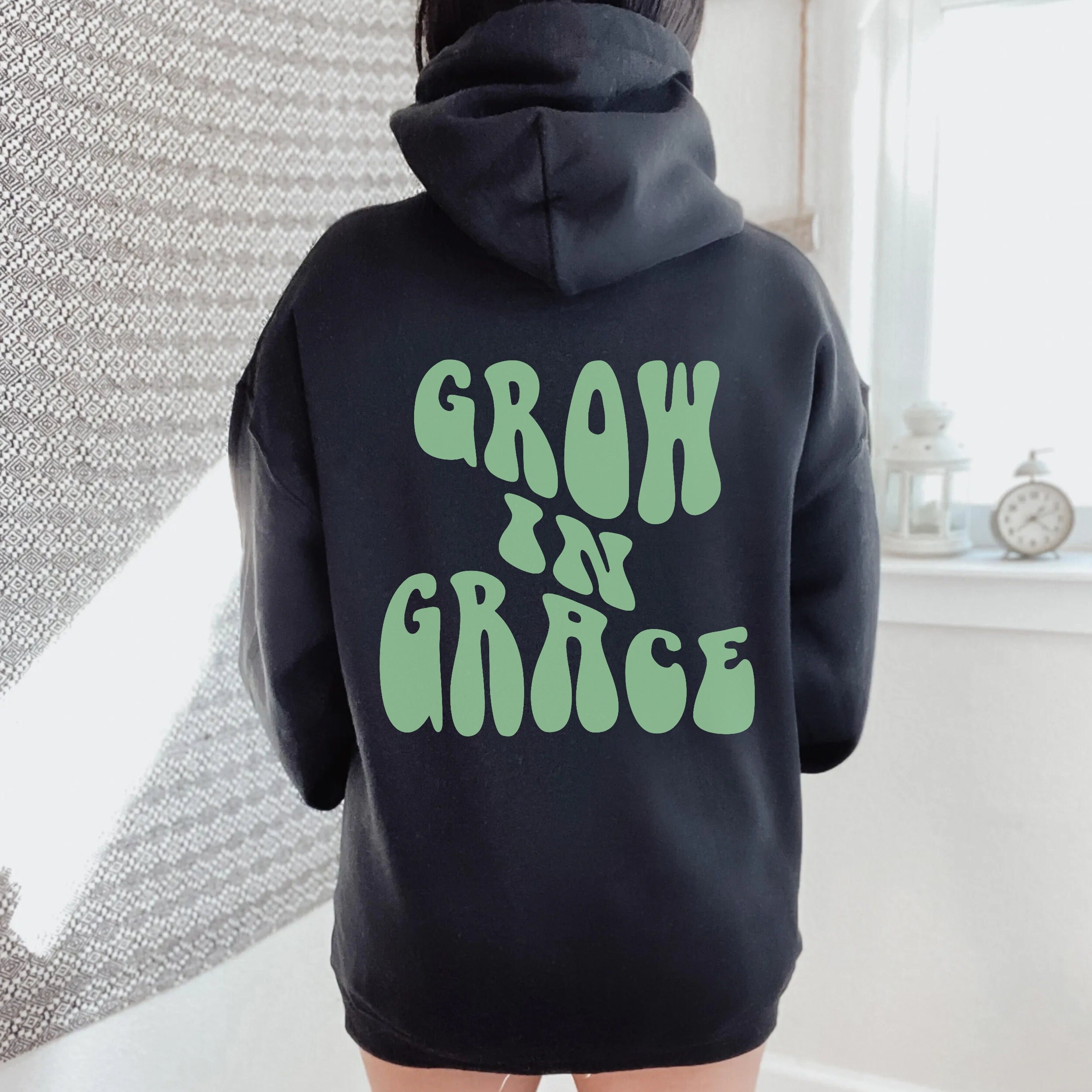 Grow in Grace Christian Trendy Hoodie with Words on Back Positive Hoodie Religious Shirts Preppy Sweatshirt Aesthetic Clothes Vintage Hoodie