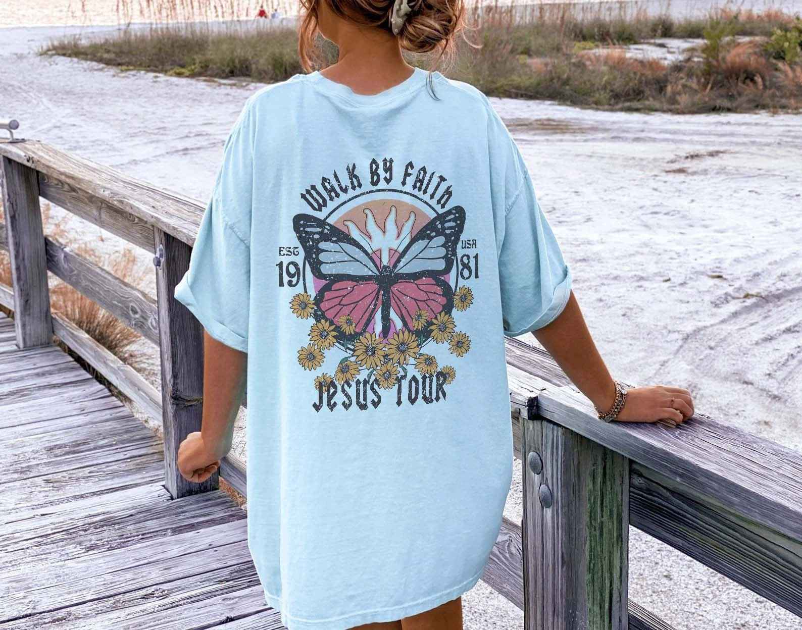 Walk by Faith T-shirt Pray Shirt Catholic Shirt Faith Based Shirt Bible Verse Shirt Bible Verse Shirts Prayer Shirt Christian Shirts Oversiz