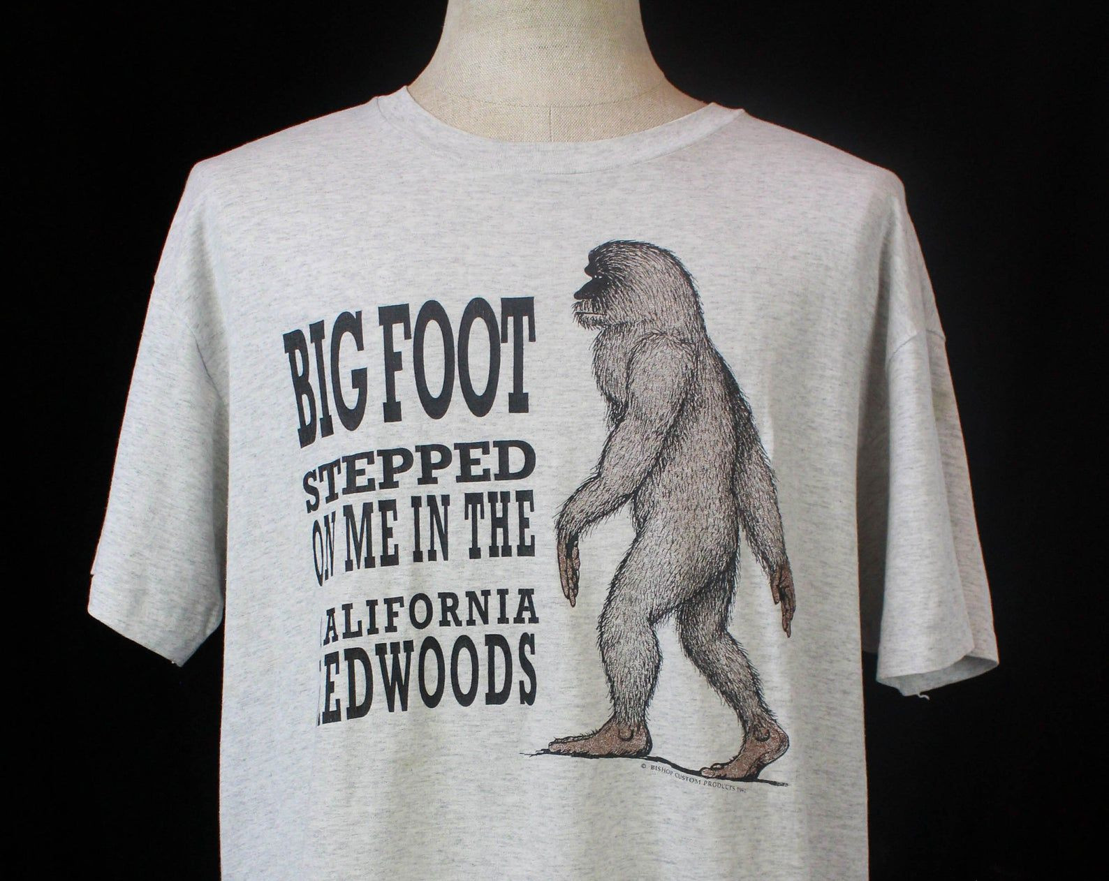 Vintage 1991 Big Foot Graphic T Shirt California Redwoods Unisex