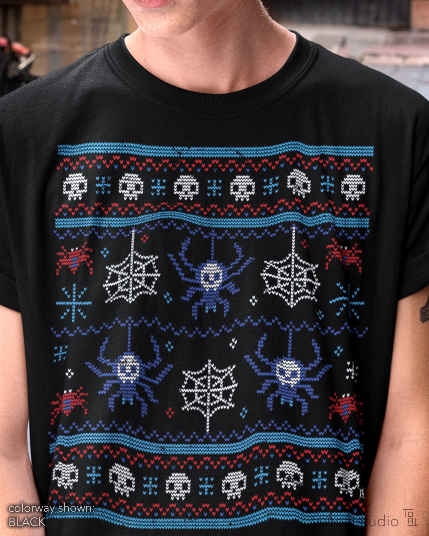 Spider Skulls Unisex T-shirt, Video Game Spider, Spidey Shirt, Cute Halloween, Spiderweb Aesthetic, Spider Lover, Arachnid Art, Insect Tee