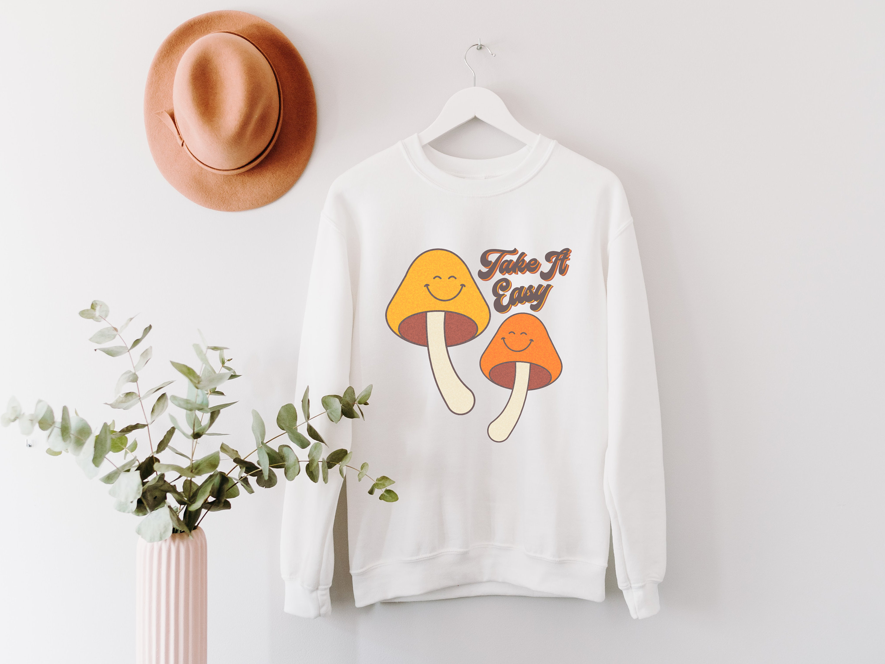 Retro Mushroom Sweatshirt Take it Easy 70s Clothing Women Hippie Clothes Hippie Sweatshirt Groovy 60s 70s Vintage Sweatshirt Retro Sweaters