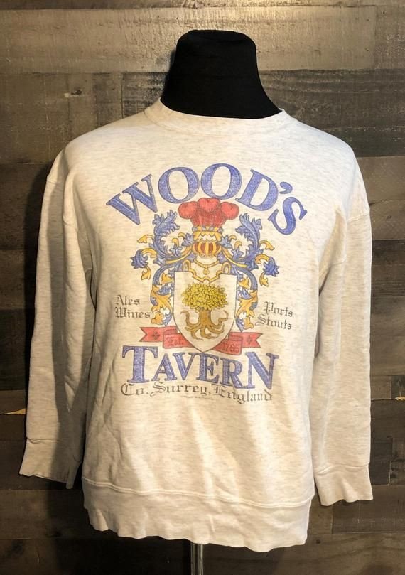 Vintage 90S Wood S Tavern Surrey England 1990S United Kingdom Crewneck Vinta Shirt