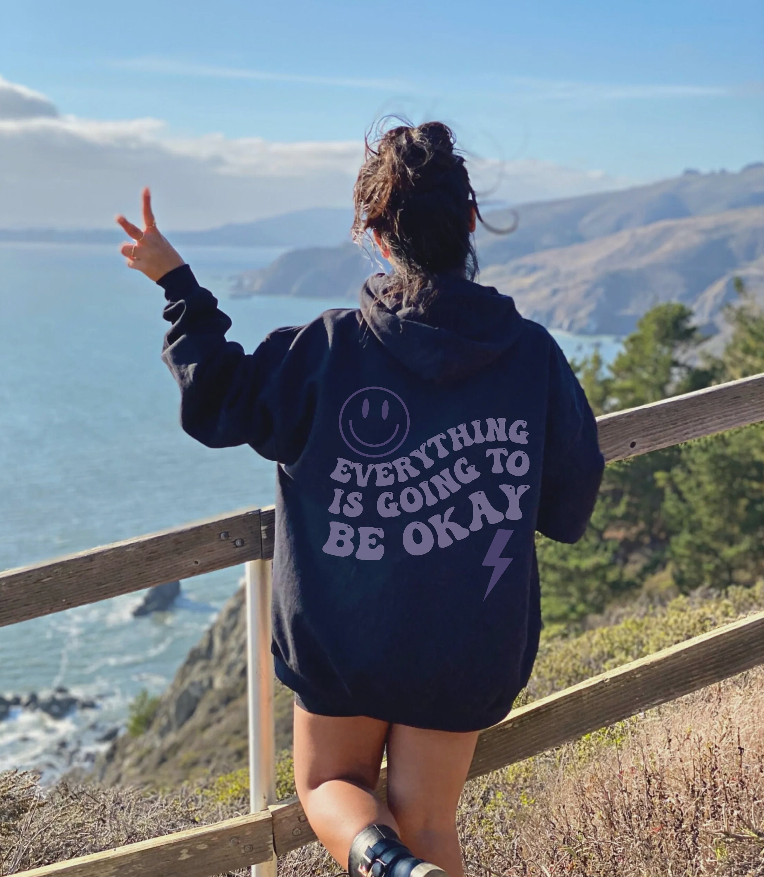 Everything is Going to Be Ok Hoodie Preppy Sweatshirt Lightning Bolt Happy Face Hoodie Positive Hoodie Trendy Aesthetic Clothes VSCO Hoodie