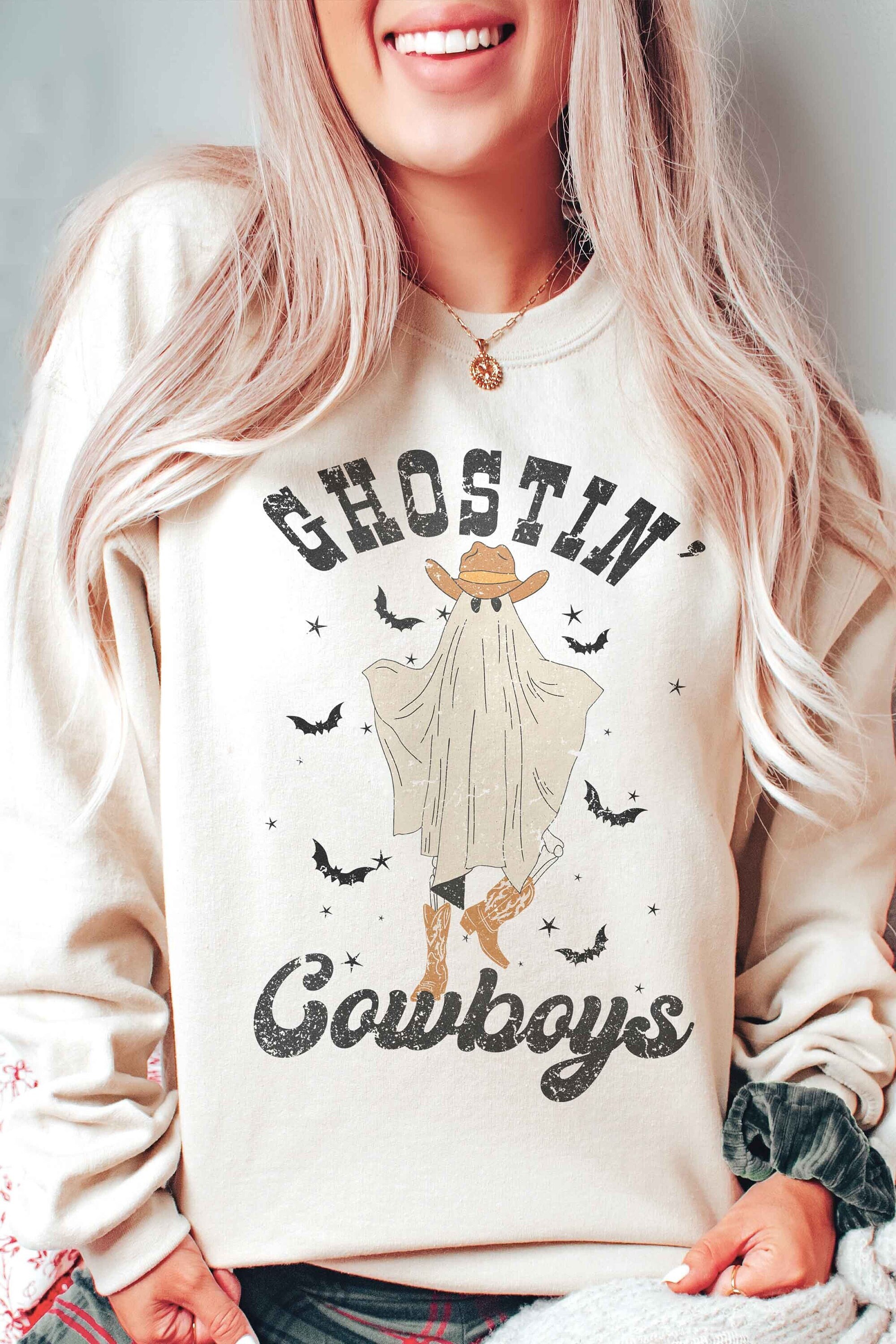 Howdy Halloween Spooky Vibes Sweatshirt Western Sweatshirt Spooky Season Sweatshirt Halloween Crewneck Fall Sweatshirt Cowgirl Sweatshirt