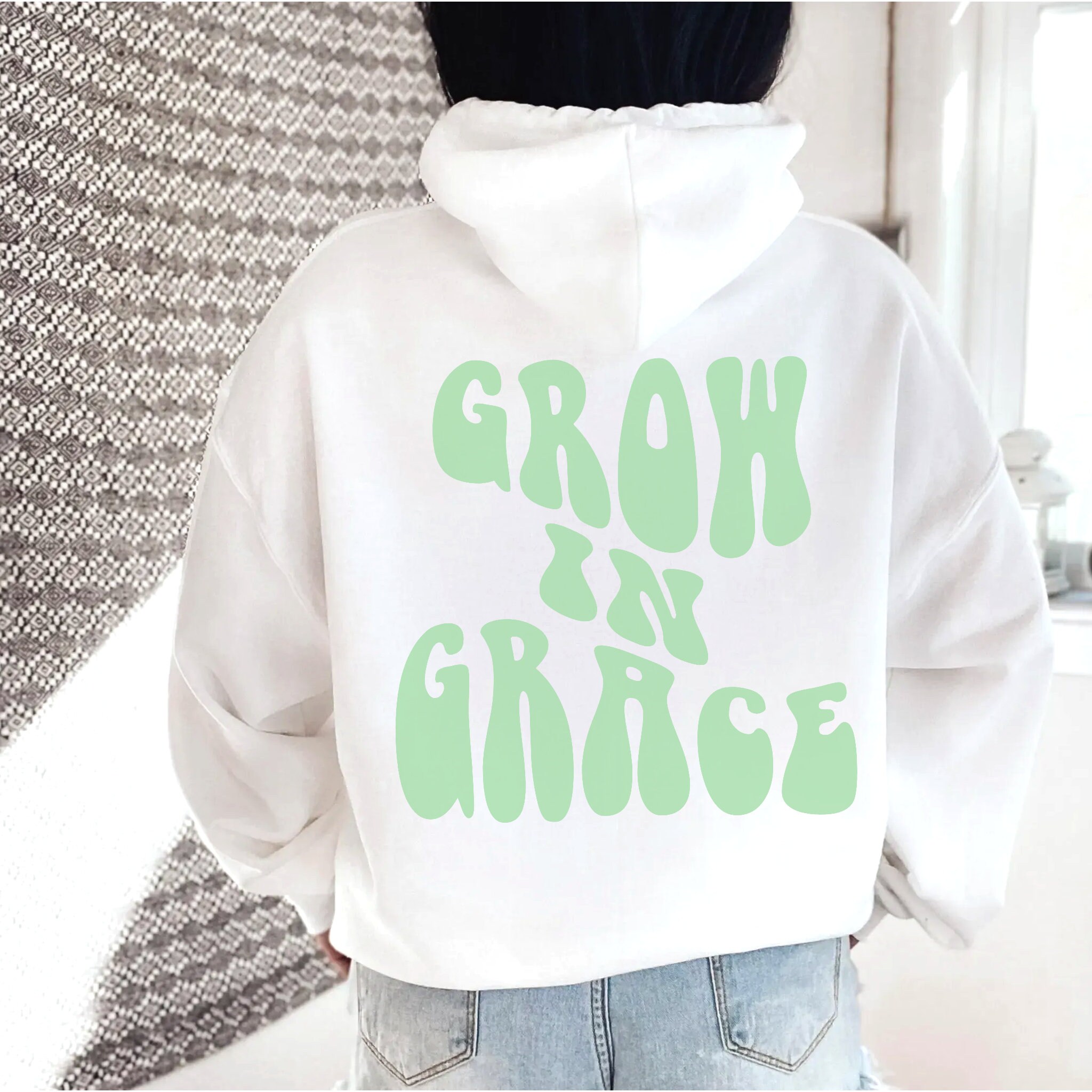 Grow in Grace Trendy Hoodie with Words on Back Positive Hoodie Preppy Sweatshirt VSCO Hoodie Oversized Hoodie Aesthetic Clothes Vintage